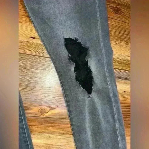 Joe’s Grey Flawless Ankle Skinny Vestal Gray Wash Raw Hem Midrise Jeans 32 - Picture 4 of 13